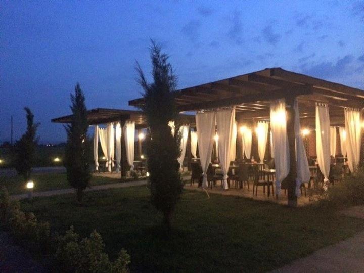Hotel La Vecchia Reggio Реджо Емилия Екстериор снимка