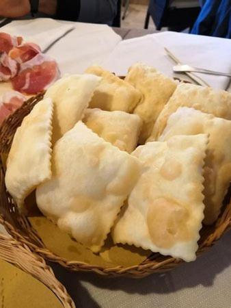 Hotel La Vecchia Reggio Реджо Емилия Екстериор снимка